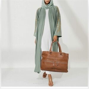 Tod's Beige Leather Shoulder Bag